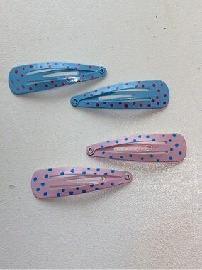 Set of 4 polkadot mix and match hair clips